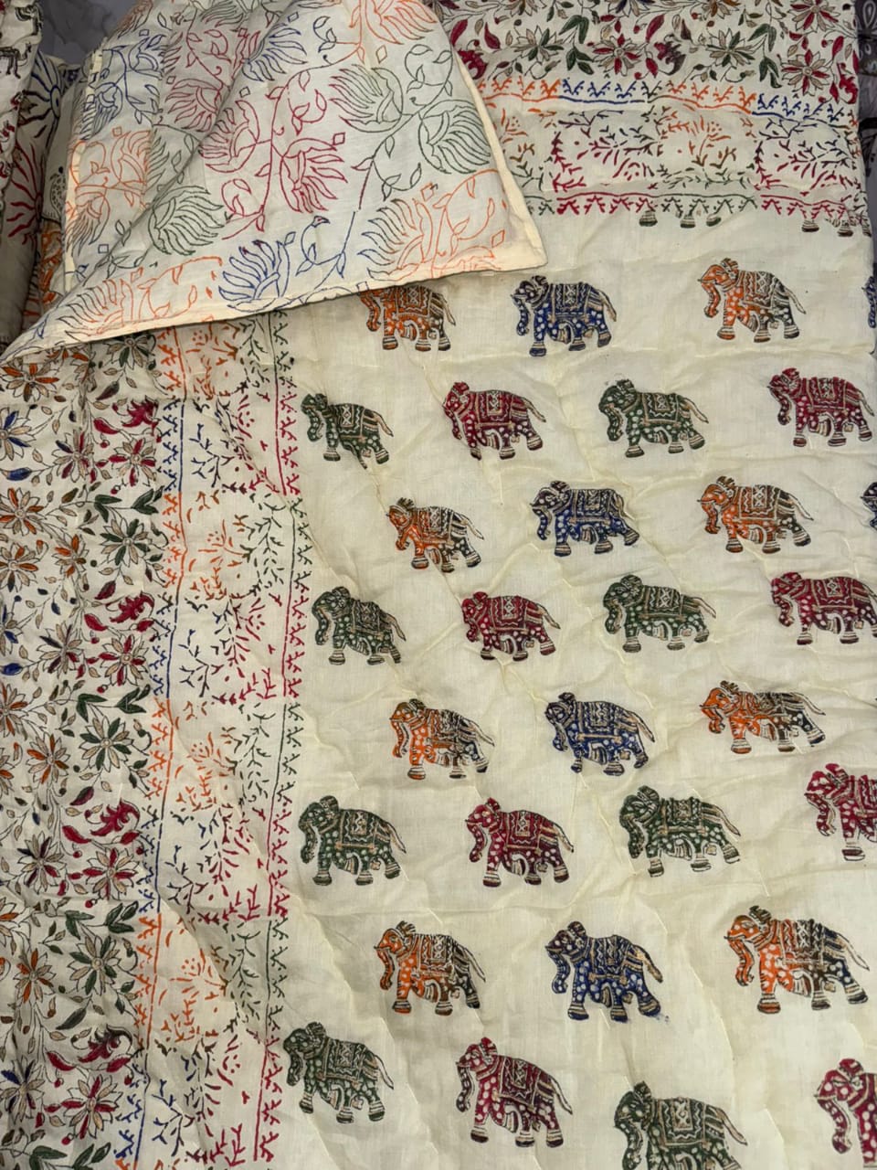 Elephant Motif Jaipuri Razai